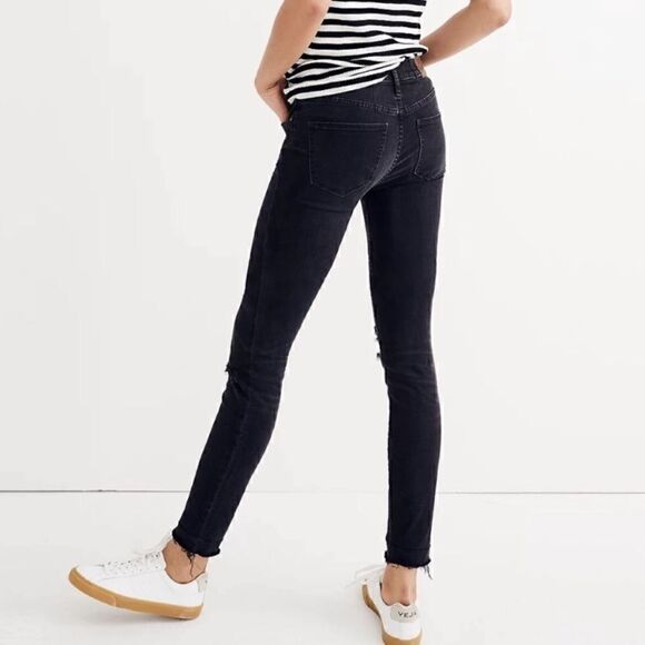 Madewell Black 9” High Rise Skinny Jeans Distressed Destroyed Size 27T - Picture 14 of 14